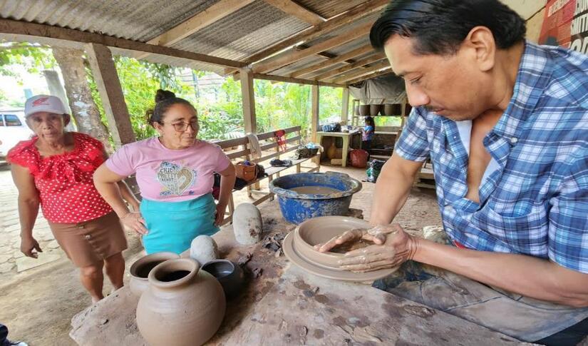 Artesanos-de-barro-9