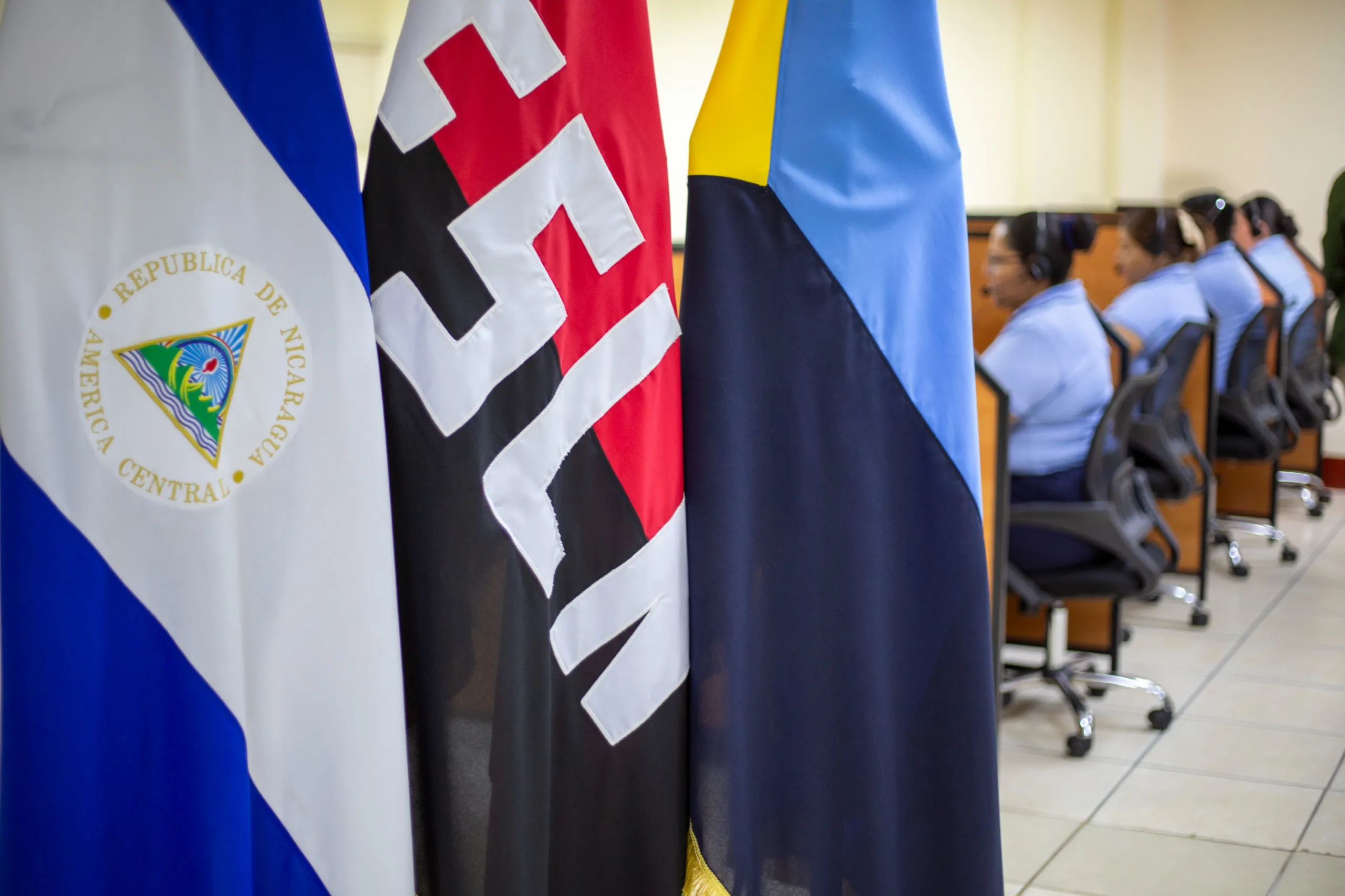 Linea-de-Emergencia-32_32_11zon