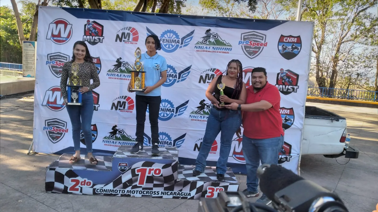 MOTOVELOCIDAD--(8)_8_11zon