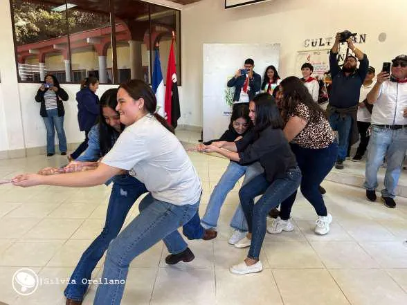 UNIOVERSIDADES--(16)_16_11zon