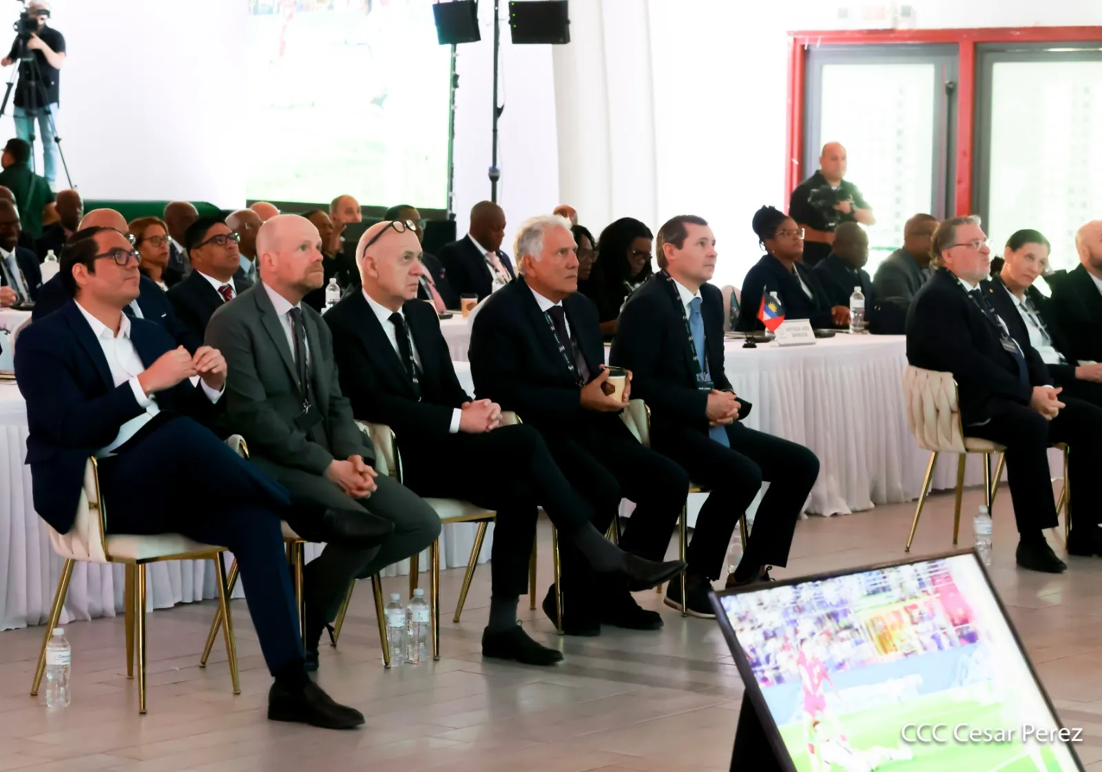 CONCACAF--(22)_22_11zon