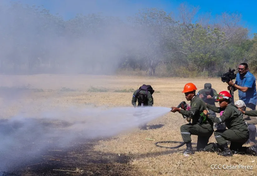 Defensa-Civil-20_19_11zon