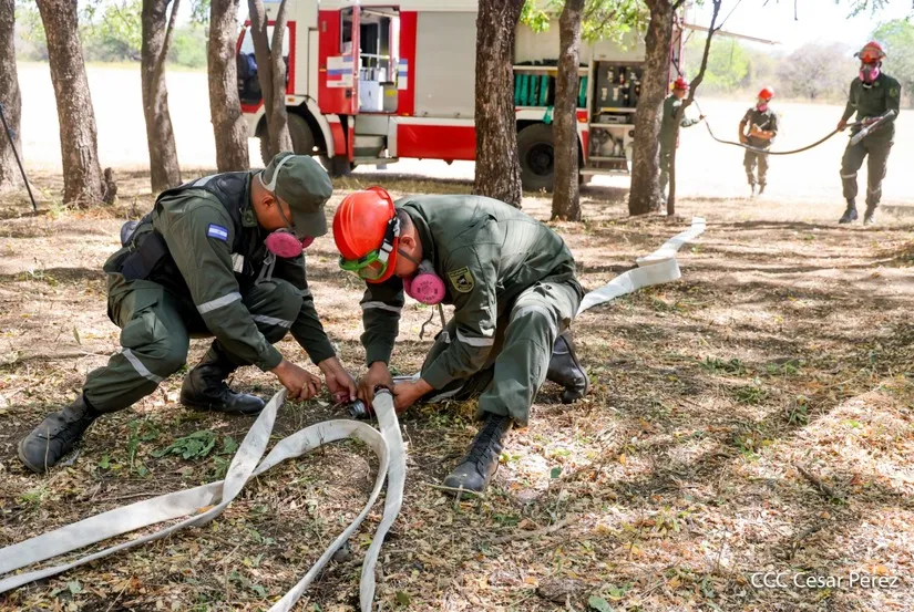 Defensa-Civil-24_23_11zon