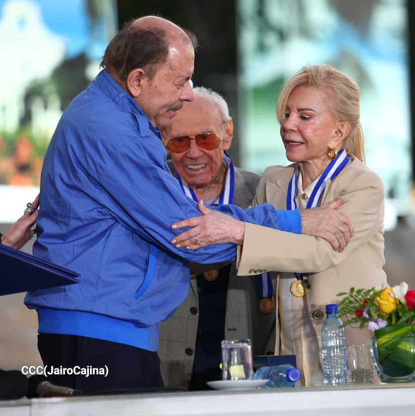 Medalla-Reconciliacion-4