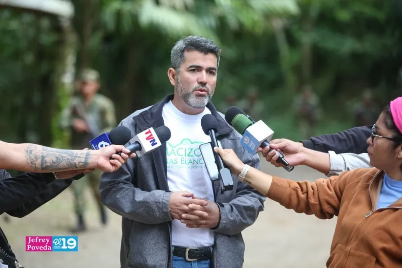 Ejercito-22_21_11zon