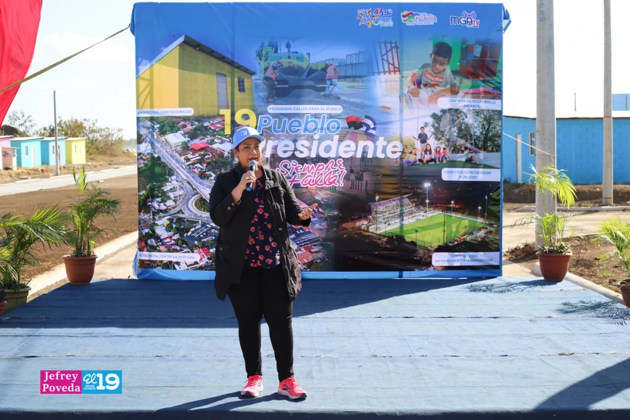 CAMINOS DEL R&Iacute;O 16