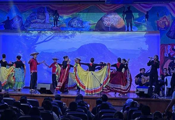 DESFILE11