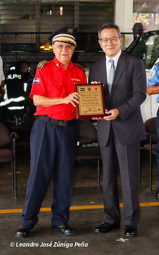 Bomberos--(10)
