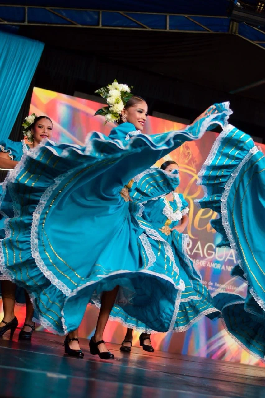 REINAS-(5)