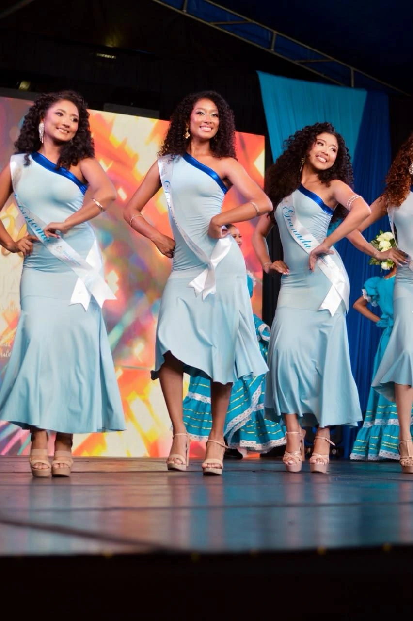 REINAS-(7)