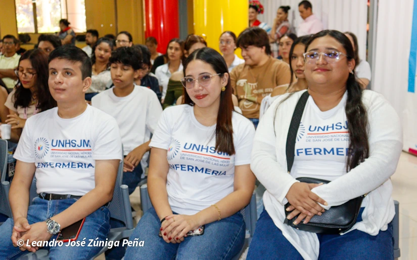 ESTUDIANTES12