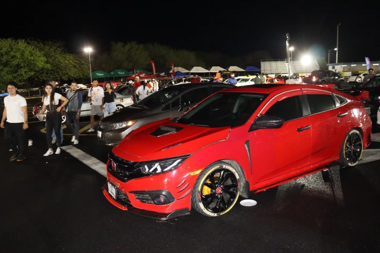 AUTOS-(3)