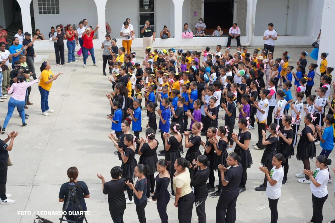 DANZA8