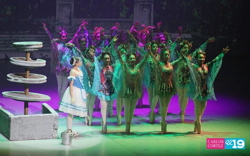 BLANCANIEVES--(10)