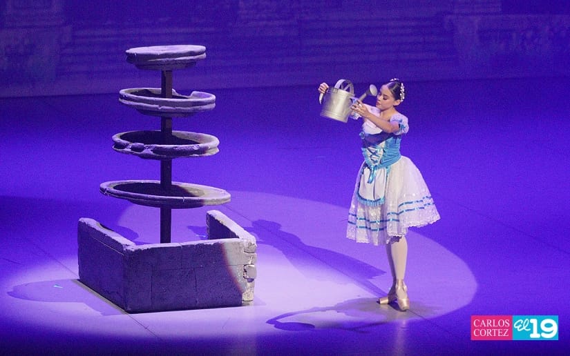 BLANCANIEVES--(12)