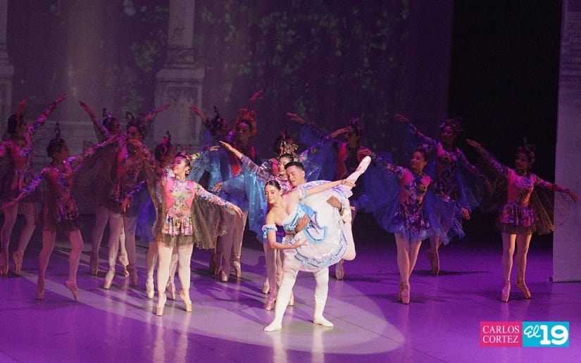 BLANCANIEVES--(5)