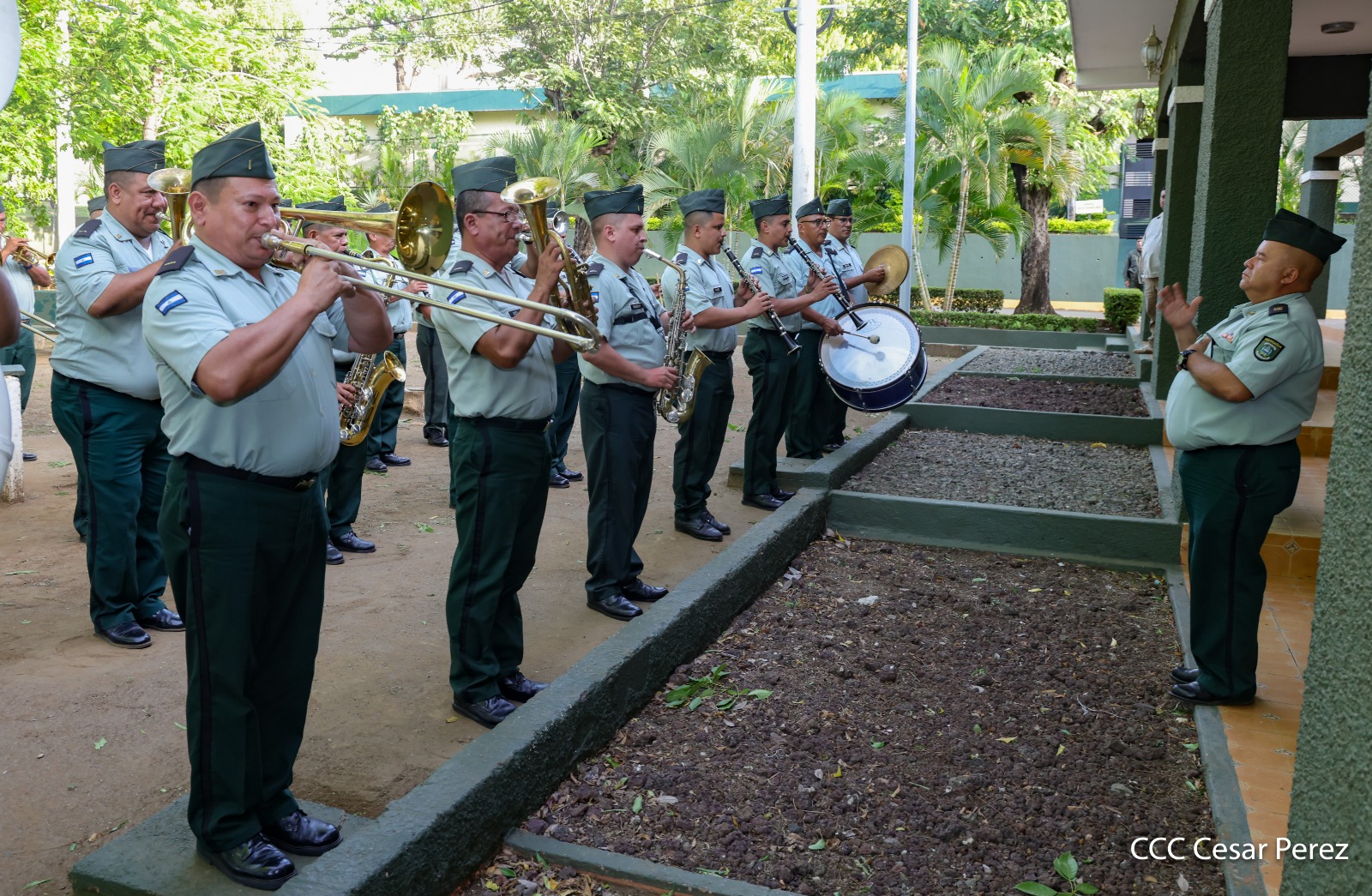 Ejercito--(75)
