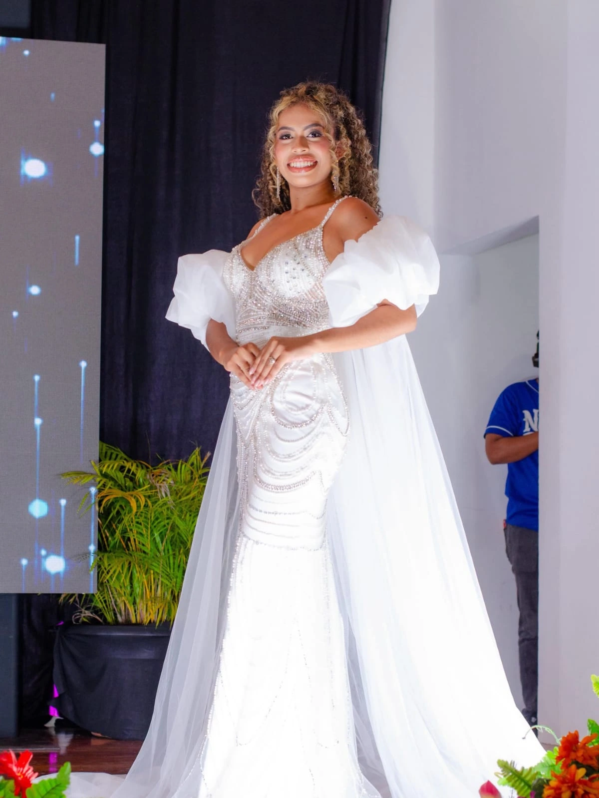 REINA-(2)