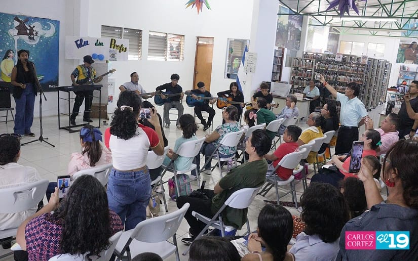 Dia-del-Maestro-3