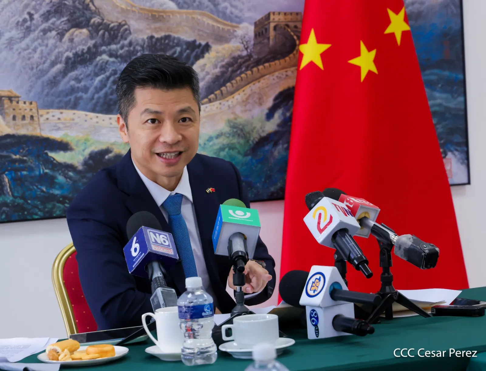 Embajador-China-25_25_11zon