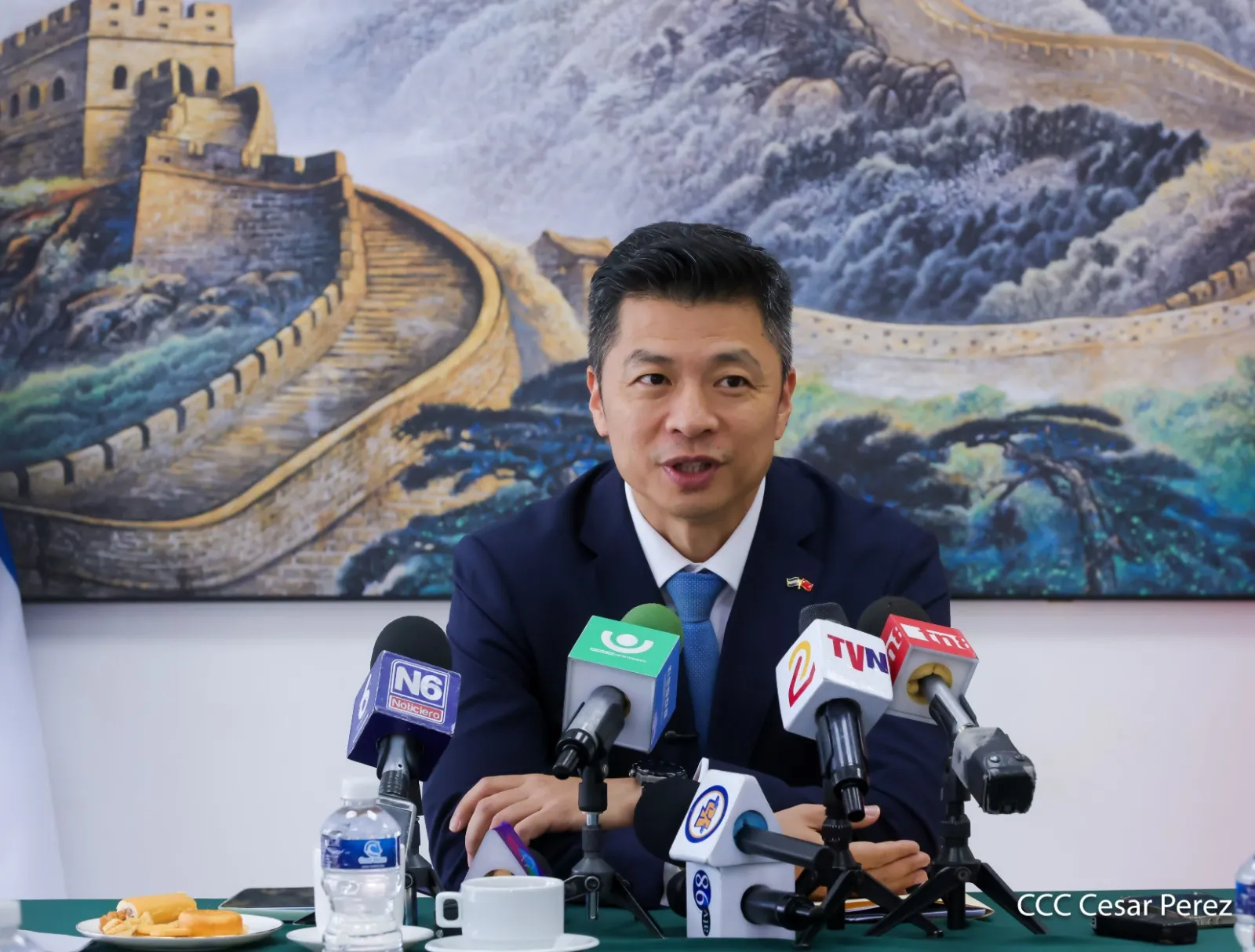 Embajador-China-6_6_11zon