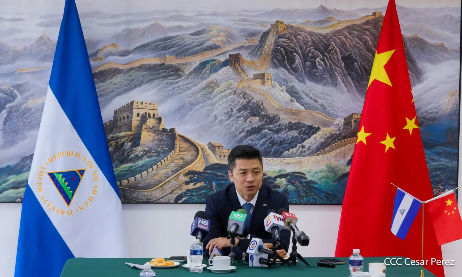 Embajador-China-8_8_11zon