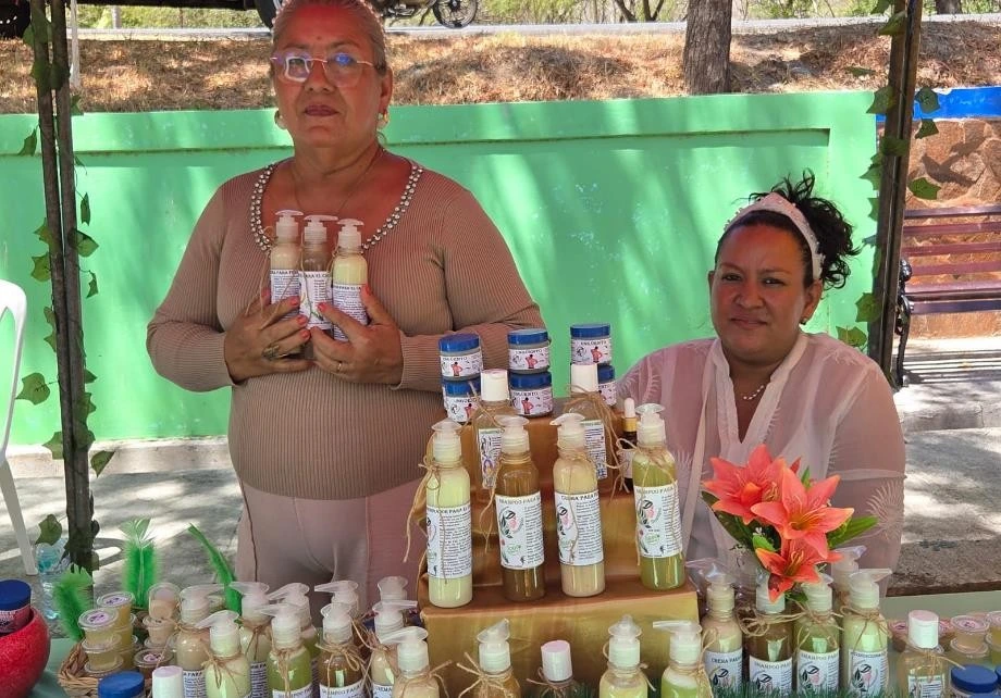 EMPRENDEDORES22