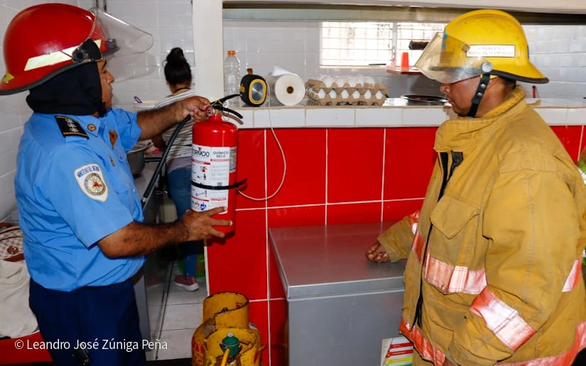 BOMBEROS5