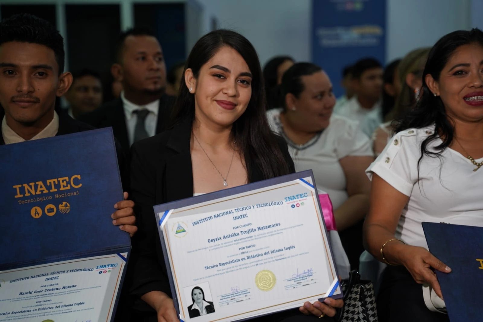 DOCENTES8
