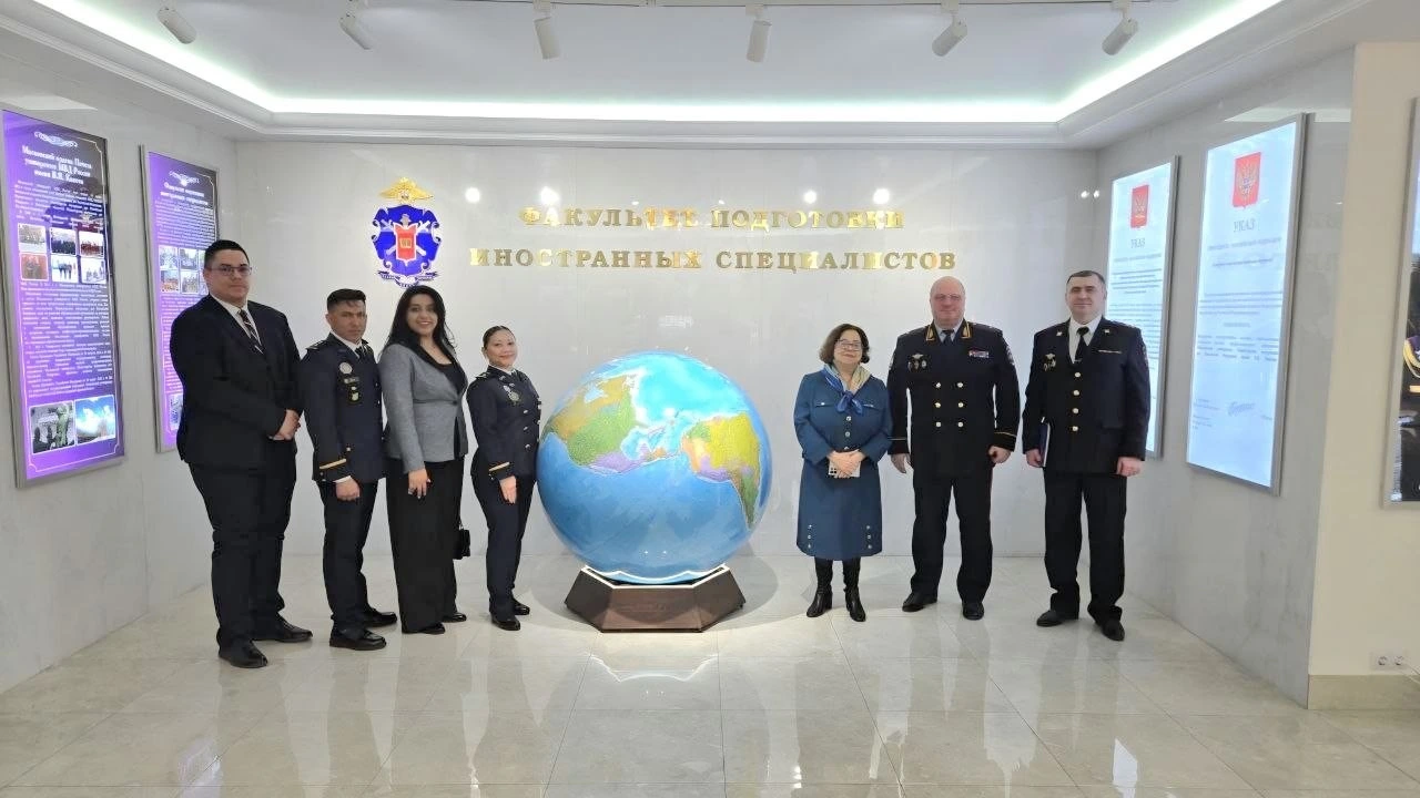 POLICIA9