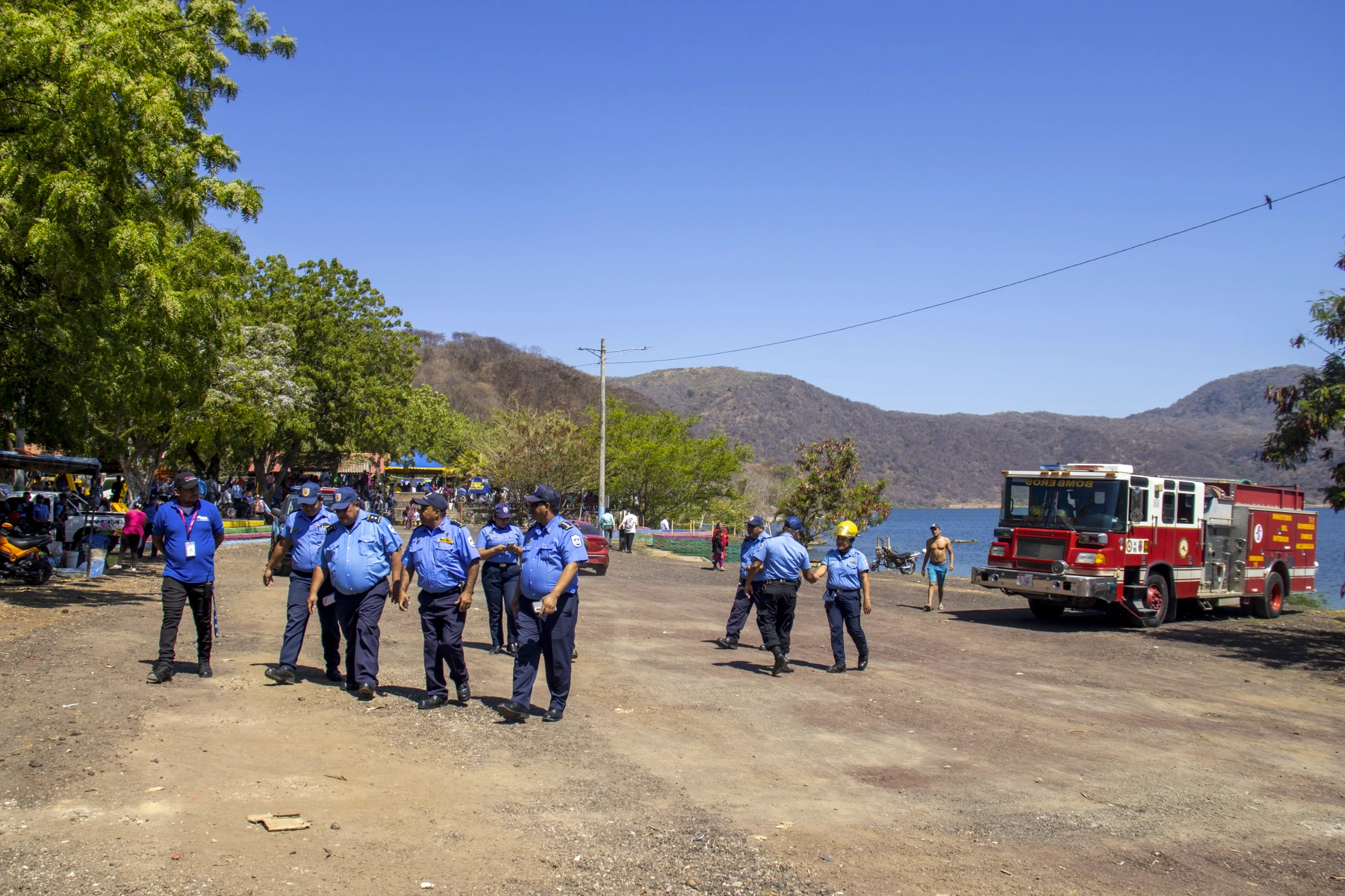 BOMBEROS-(1)