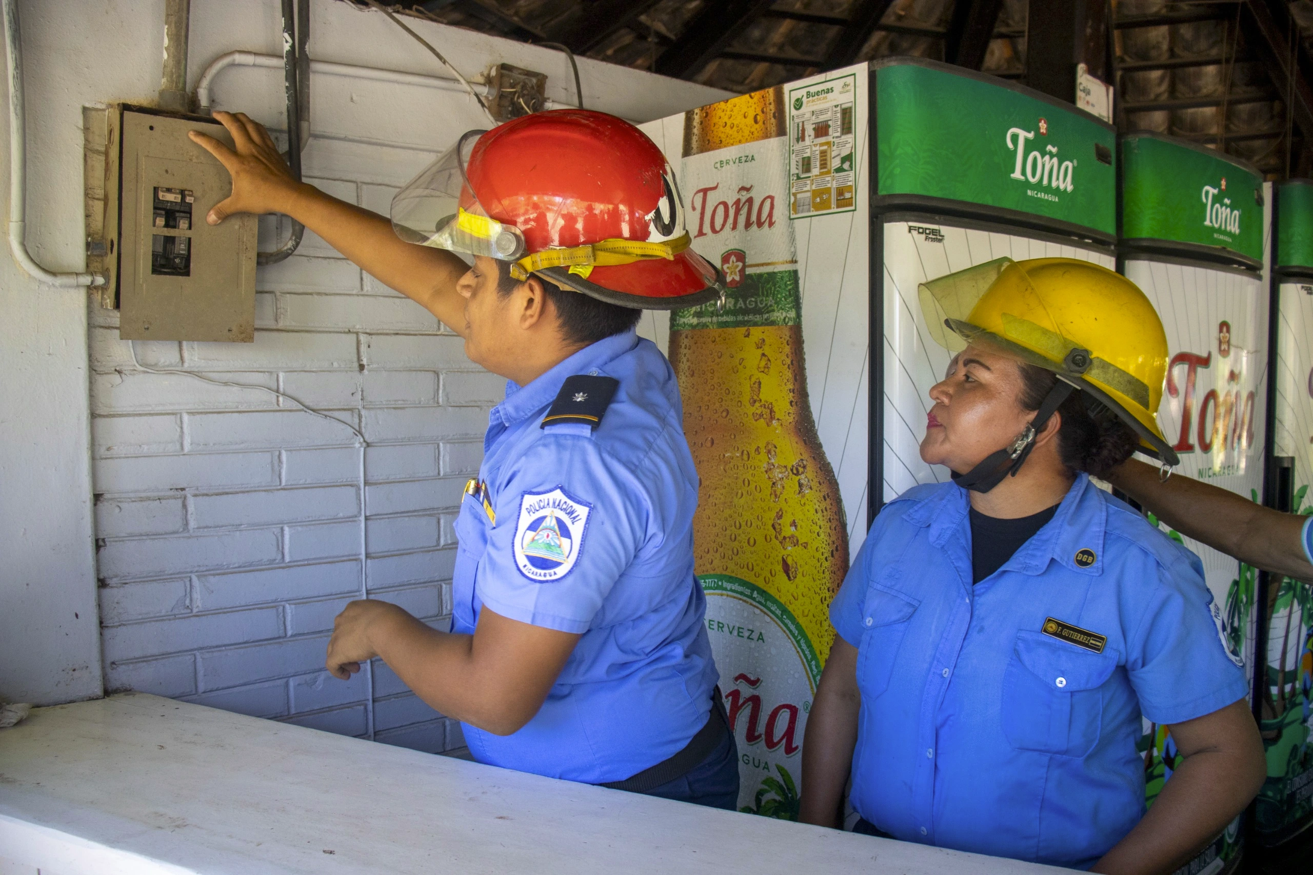 BOMBEROS-(10)