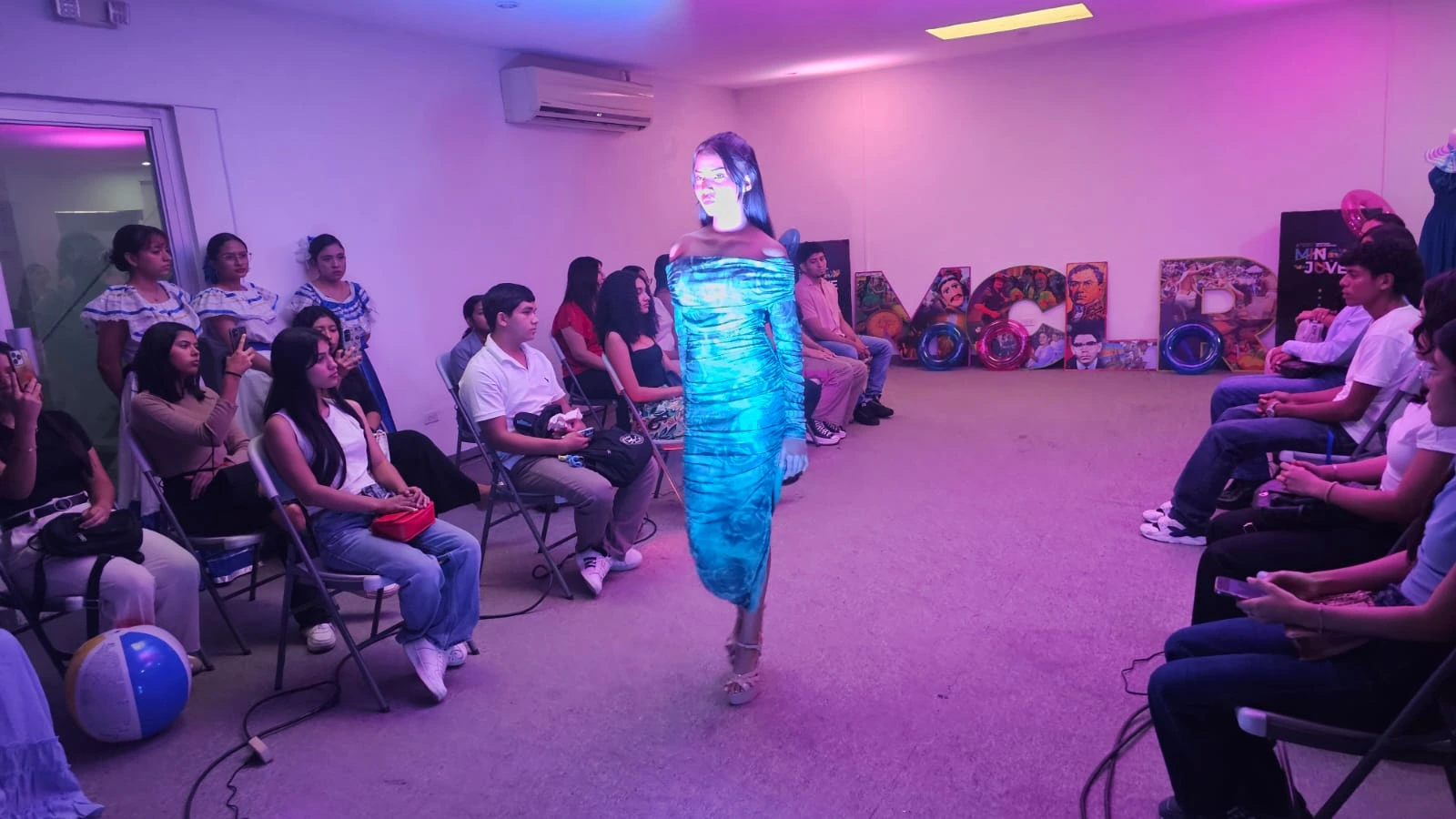 MODA4