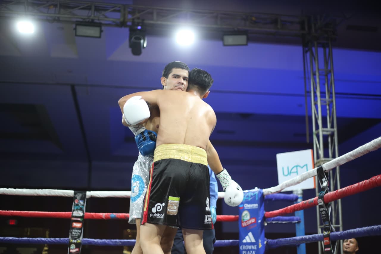 Boxeo--(127)